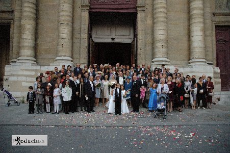 photo mariage groupe église